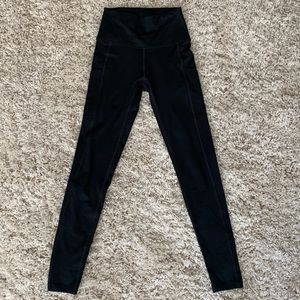 Aerie leggings. Size small! Black. Great condition!